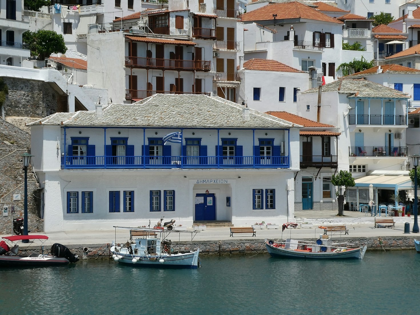 Οδηγός διαμονής: Πού να μείνετε στο νησί